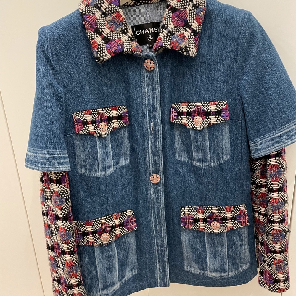 NWOT Chanel denim tweed jacket Fall 2016 sz 42